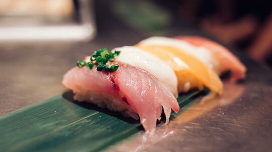Јела од свеже рибе су складиште протеина и масних киселина у јапанској исхрани