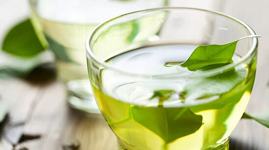 Зелени чај је изузетно здраво пиће које се конзумира на јапанској исхрани. 
